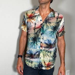 Guess Hawaiian Shirt - Never worn - tags still on